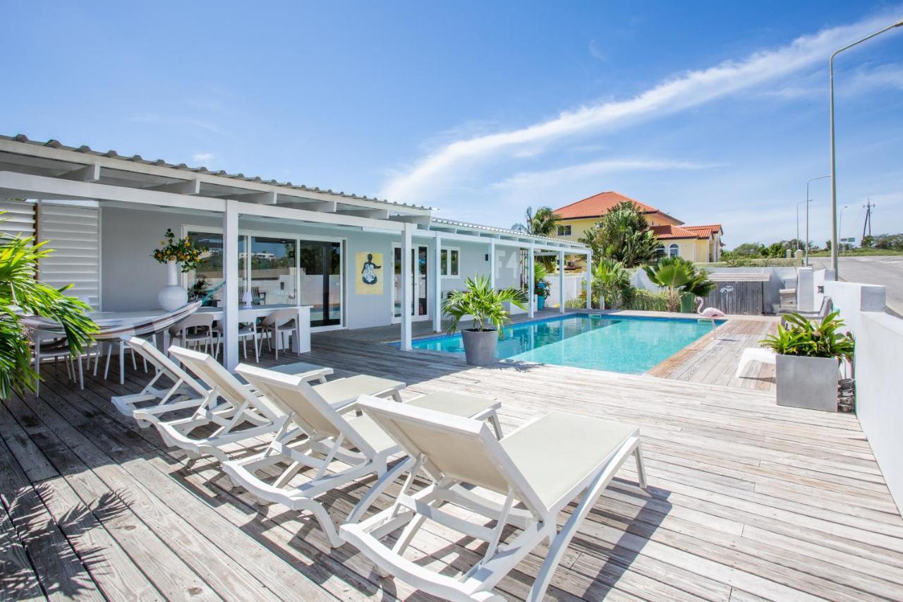 Boutique Hotel & Apartments Jt Curacao Вилемстад Екстериор снимка